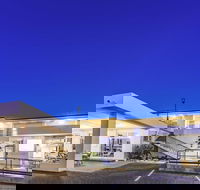 The Oriana Orange - New Castle Holiday