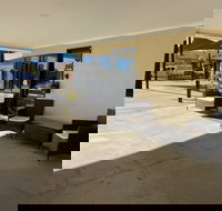 Balranald Club Motel - New Castle Holiday