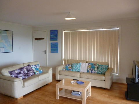 Island View 2 - New Castle Holiday 5