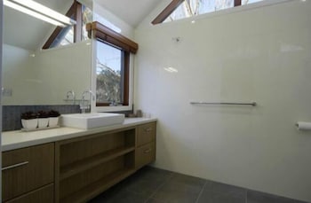 Heavenly - New Castle Holiday 3