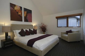 Heavenly - New Castle Holiday 4