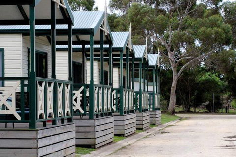 Geelong Surfcoast Hwy Holiday Park - New Castle Holiday 1