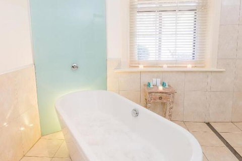 Skillogalee - New Castle Holiday 6