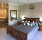 Huge House on the Grand Canal - New Castle Holiday