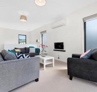 Glas - New Castle Holiday