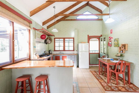 Narrawallee Creek Studio - New Castle Holiday 2