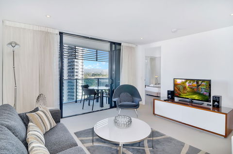 The Oracle Resort Broadbeach - GCLR - New Castle Holiday 2