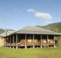 East Kunderang Homestead - New Castle Holiday