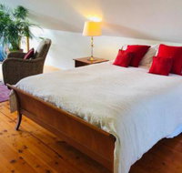 Zephyr Studio - New Castle Holiday