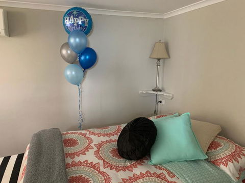 Churchills B & B - New Castle Holiday 2