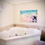 Churchills B & B - New Castle Holiday 0