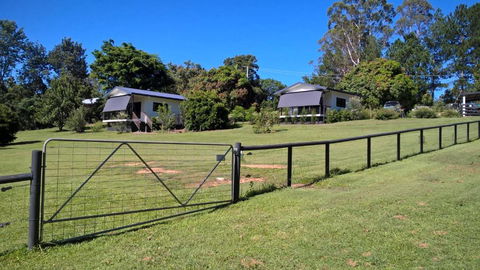 Eumundi Cottages Cottage 1 - New Castle Holiday 5
