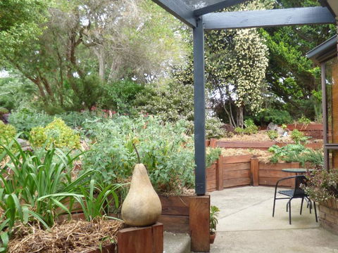 A Suite Spot In The Hills - New Castle Holiday 4