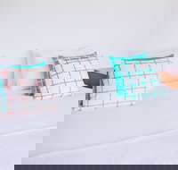 The Hicks - New Castle Holiday