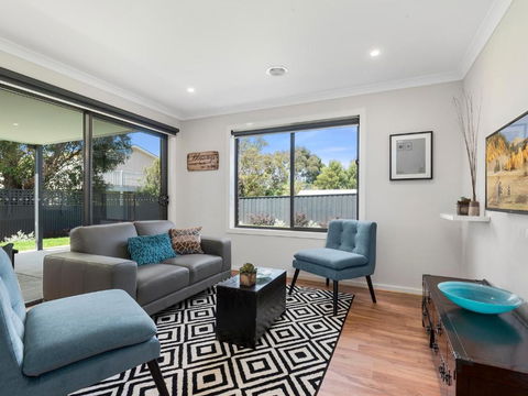 Beach Gum - New Castle Holiday 4