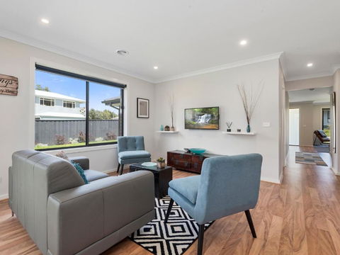 Beach Gum - New Castle Holiday 6