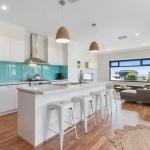 Beach Gum - New Castle Holiday 0