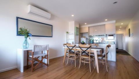 Waterfront Apartments Marinaquays Apt 221 & Apt 234 - New Castle Holiday 3