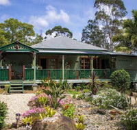 Billabong Cottage Bed  Breakfast - New Castle Holiday
