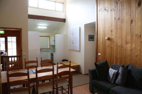 Whispering Pines 2 - New Castle Holiday 2