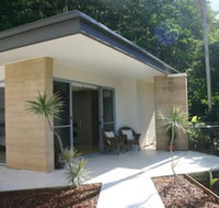The Luxury Eco Rainforest Retreat - New Castle Holiday