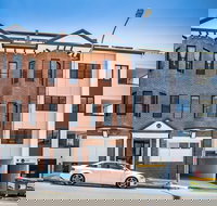 Hotel 46 - New Castle Holiday