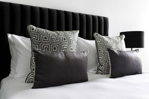 Birch Apartments - New Castle Holiday 4