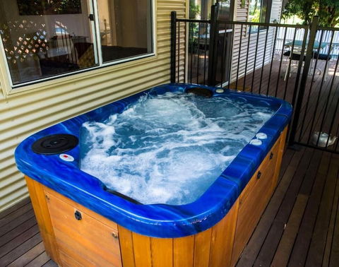 Farview Guest Accommodation - New Castle Holiday 2