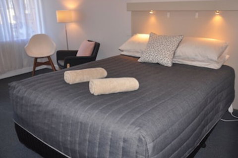 Maffra Motor Inn - New Castle Holiday 0