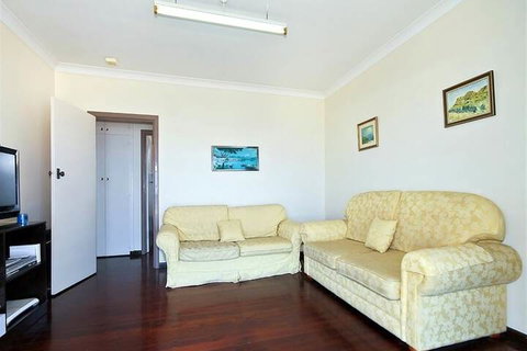 Sun & Fun - New Castle Holiday 4