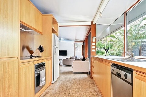 Perla Del Mare - New Castle Holiday 6