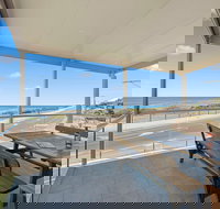 Pearl by the Sea - New Castle Holiday