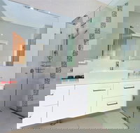 Ocean 180A - New Castle Holiday