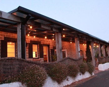 Bakehouse '38 Restaurant & Guesthouse - New Castle Holiday 6