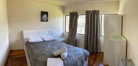 Jindabyne Apartments - New Castle Holiday 5
