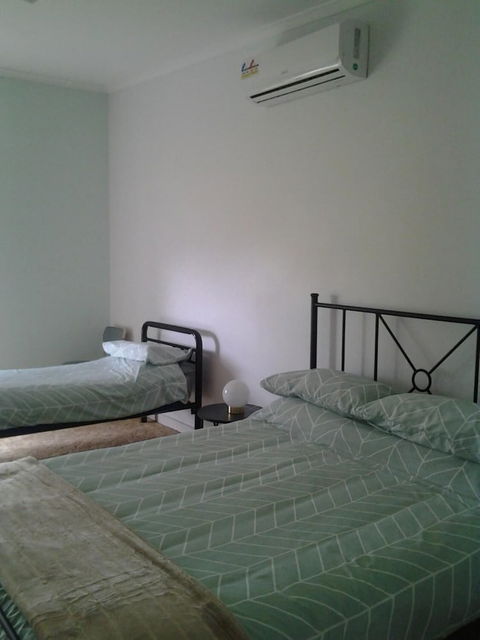 Hilltop Escape B&B - New Castle Holiday 5