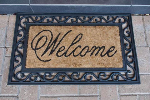 Bed & Breakfast At Tiffanys - New Castle Holiday 4
