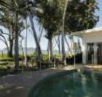 The Boat House - New Castle Holiday