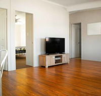 High View Cottage - New Castle Holiday