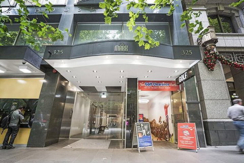 Corporate Stayz At Collins - New Castle Holiday 1