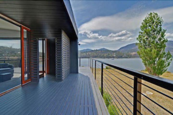 Old Beach TAS New Castle Holiday