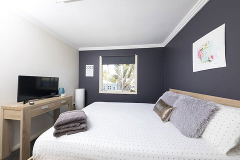 La Casa - New Castle Holiday 7