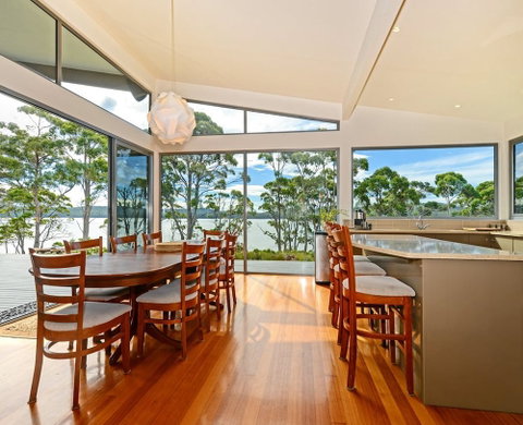 Cloudy Bay Lagoon Estate - New Castle Holiday 6
