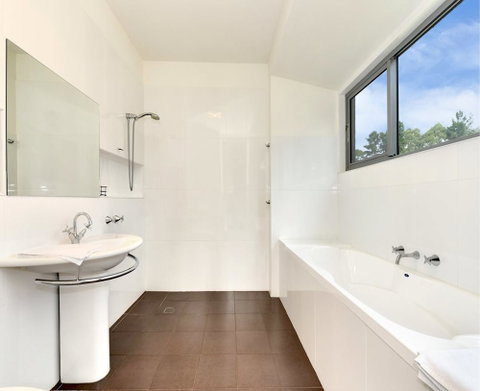Cloudy Bay Lagoon Estate - New Castle Holiday 5