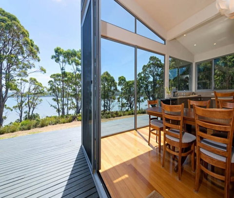 Cloudy Bay Lagoon Estate - New Castle Holiday 0