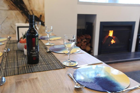 Lorne Luxury - New Castle Holiday 3