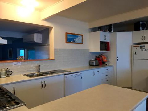 The Beach Shack - New Castle Holiday 1