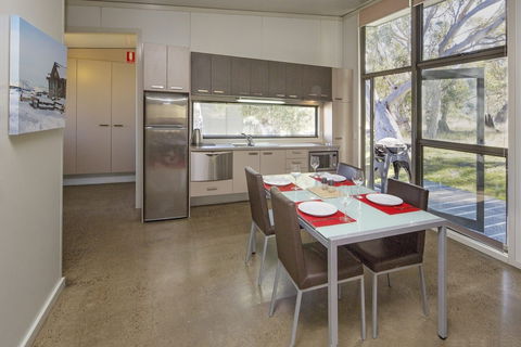 Ecocrackenback 15 'Sustainable Chalet Close To The Slopes.' - New Castle Holiday 0