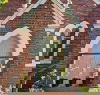 Henry's Quirindi - New Castle Holiday