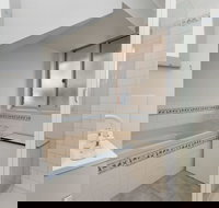 Ocean Break - New Castle Holiday